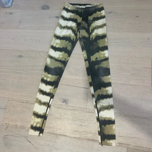 Spell Leila Feather RARE HTF early Spell Black and Tan Striped Leggings AUS 8=4 - Picture 4 of 17